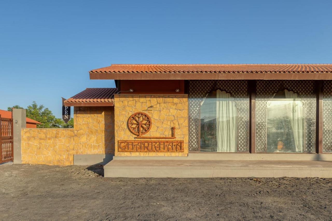 Апартаменты The Kutchh Courtyard Kukma Экстерьер фото
